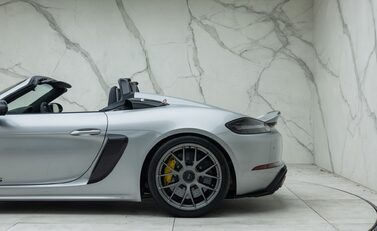 Porsche 718 SPYDER RS 45