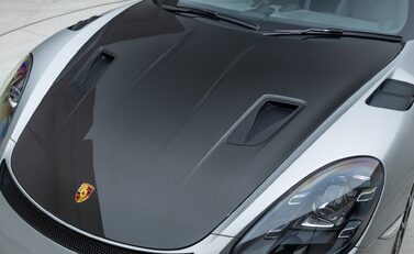 Porsche 718 SPYDER RS 32