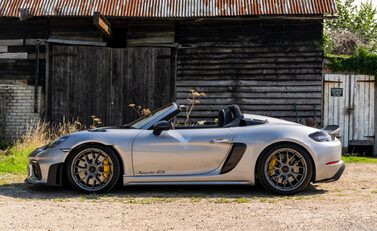 Porsche 718 SPYDER RS 3