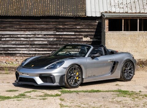 Porsche 718 SPYDER RS 2