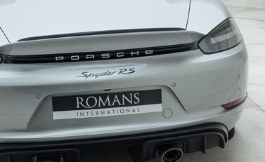 Porsche 718 SPYDER RS 30