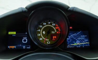 Ferrari F12 Berlinetta 18