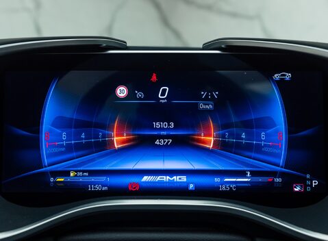 Mercedes-Benz SL Class SL63 AMG PERFORMANCE 23