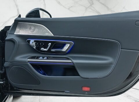 Mercedes-Benz SL Class SL63 AMG PERFORMANCE 27