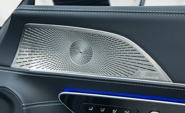 Mercedes-Benz SL Class SL63 AMG PERFORMANCE 28