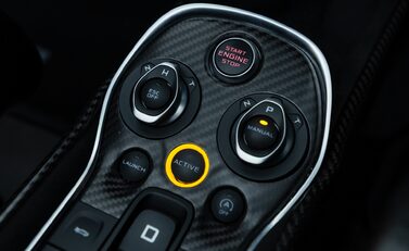 McLaren 600LT Spider 27