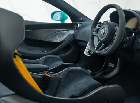 McLaren 600LT Spider 16