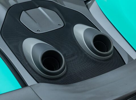 McLaren 600LT Spider 40