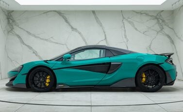 McLaren 600LT Spider 7