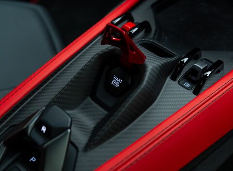 Lamborghini Revuelto 25