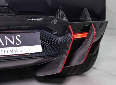 Lamborghini Revuelto 43