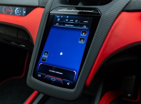 Lamborghini Revuelto 24