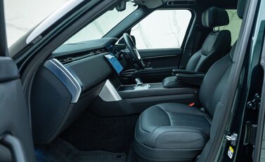 Land Rover Range Rover P530 AUTOBIOGRAPHY 21