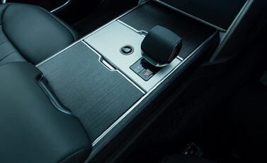 Land Rover Range Rover P530 AUTOBIOGRAPHY 26