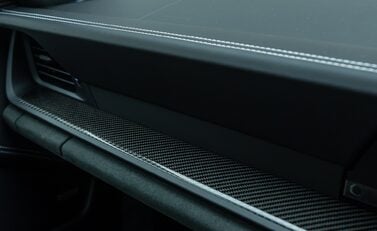 Porsche 911 GT3 (992) 24