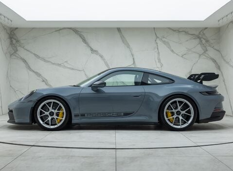 Porsche 911 GT3 (992) 5