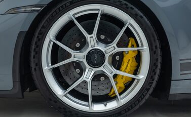 Porsche 911 GT3 (992) 30