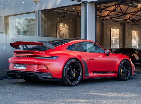 Porsche 911 GT3 (992) 4