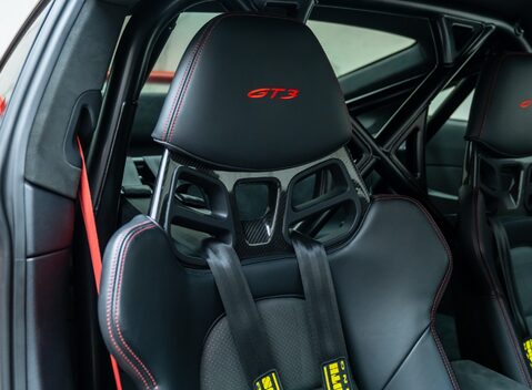 Porsche 911 GT3 (992) 15