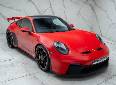 Porsche 911 GT3 (992) 11