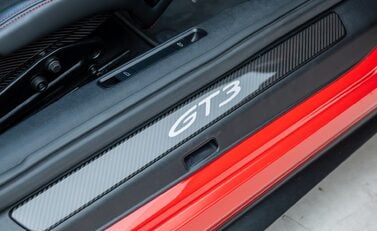 Porsche 911 GT3 (992) 30