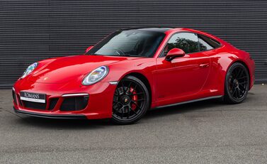 Porsche 911 Carrera 4 GTS (991.2) 2