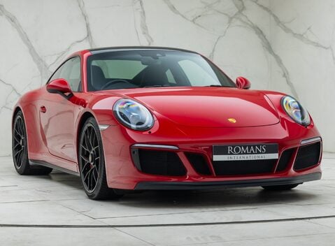 Porsche 911 Carrera 4 GTS (991.2) 9
