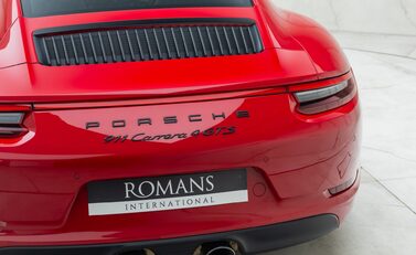 Porsche 911 Carrera 4 GTS (991.2) 29