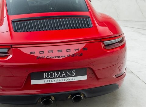 Porsche 911 Carrera 4 GTS (991.2) 29