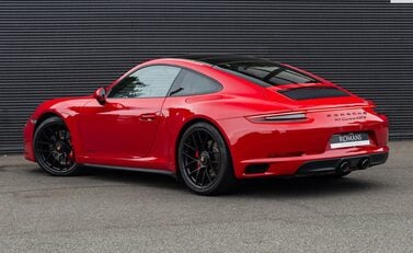 Porsche 911 Carrera 4 GTS (991.2) 4