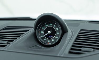 Porsche 911 SPORT CLASSIC (992) 20