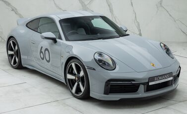 Porsche 911 SPORT CLASSIC (992) 11