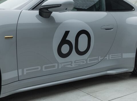 Porsche 911 SPORT CLASSIC (992) 39