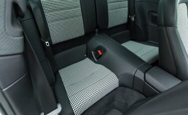 Porsche 911 SPORT CLASSIC (992) 16