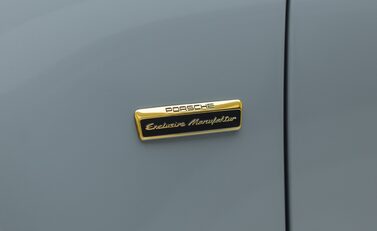 Porsche 911 SPORT CLASSIC (992) 37