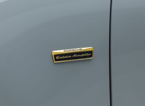 Porsche 911 SPORT CLASSIC (992) 37