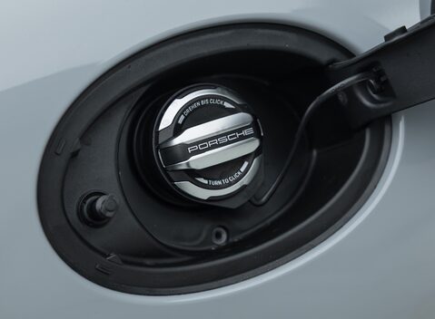 Porsche 911 SPORT CLASSIC (992) 36