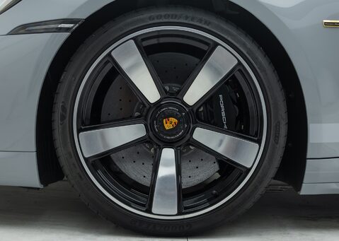 Porsche 911 SPORT CLASSIC (992)