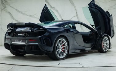 McLaren 675LT 8