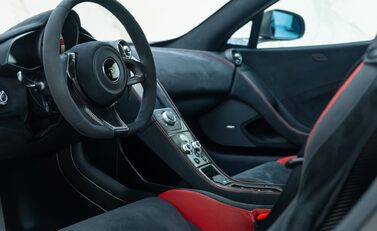 McLaren 675LT 15