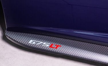 McLaren 675LT 37