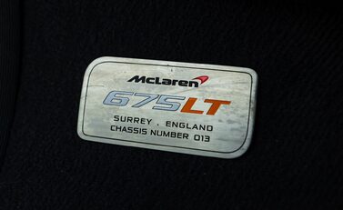 McLaren 675LT 26