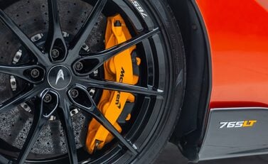 McLaren 765LT Spider 41