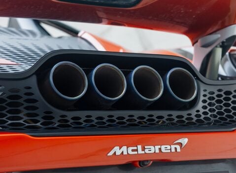 McLaren 765LT Spider 49