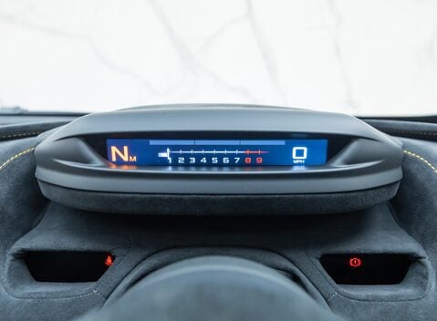 McLaren 765LT Spider 26