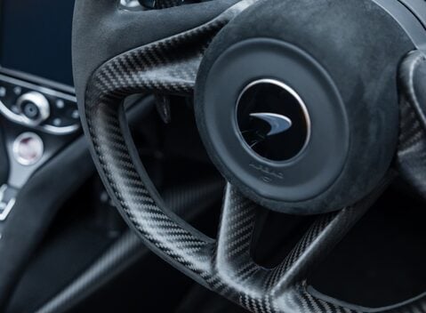 McLaren 765LT Spider 19