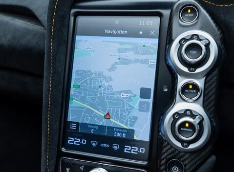 McLaren 765LT Spider 27