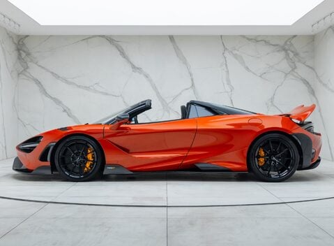 McLaren 765LT Spider 7