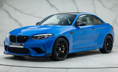 BMW M2 CS 1