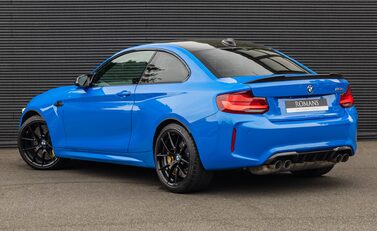 BMW M2 CS 4